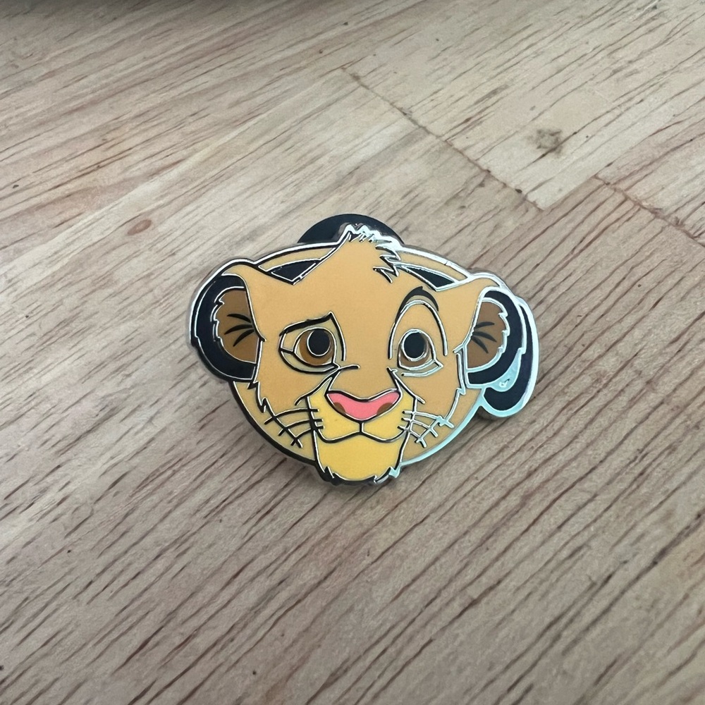 Simba Coffee Mug Enamel Pin Disney mystery pin pack Lion King